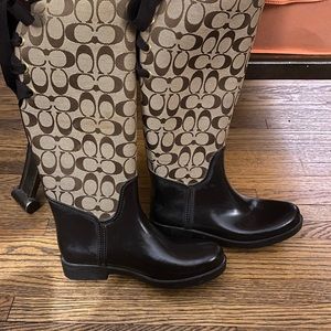 Coach size 9 worn once